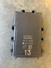 фото thumb №1, Toyota rav4 модуль шлюз 89111-42020