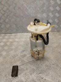 фото thumb №2, Megane ii 2.0 16v помпа пального