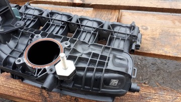 фото thumb №12, A4 b9 рестайлинг коллектор всасывающий 2.0 tfsi 06l133201dm a5