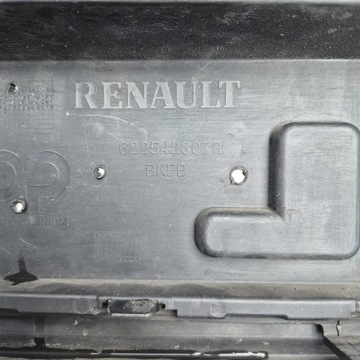 фото thumb №16, Renault megane iv 4 16-20 бампер перед переднее решётка радиатора pdc 622542307r