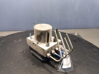 Tesla model 3 насос abs 1044745-00-b в Украине, фото thumb