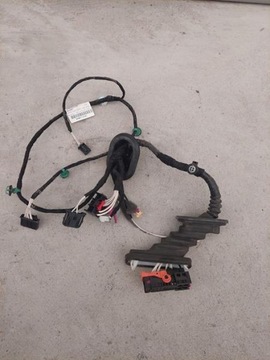 фото thumb №1, Caddy 2k5 установка дверь правых 2k5971121ac