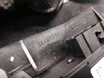 фото thumb №10, Панель повітропровід консоль середня рамка opel astra h 13122963 331985437