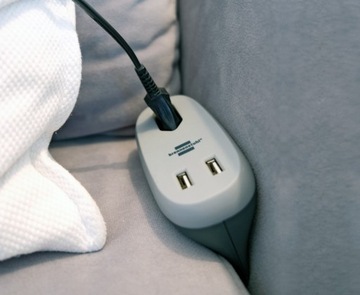 РОЗЕТКА-УДЛИНИТЕЛЬ ДЛЯ ДИВАНА USB 2.1A BRENNENSTUHL