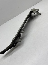 фото thumb №6, Audi q7 4l кронштейн кронштейн крила підкрилок правий