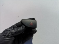 фото thumb №1, Captur выключатель кнопка аварийных 252907372r