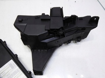 фото thumb №7, Корпус коробка запобіжників volvo s60 9494210