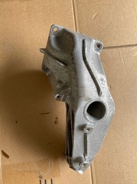 фото thumb №1, Mercedes gle w167 кронштейн двигателя a6542231600