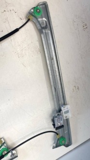 фото thumb №9, Mercedes vito w639 механизм стеклоподъемник правый перед a6397200546