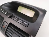 фото thumb №3, Консоль середня радіо toyota avensis 8611005020