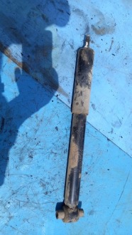 фото thumb №1, Амортизатор задняя volvo s80 2.5tdi 00r mga-5750