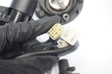 YAMAHA MT-09 13-16 ЗАМОК ЗАЖИГАНИЯ КОМПЬЮТЕРНЫЙ ЗАЛИВНЫЙ КЛЮЧ, НАБОР ЗАМКОВ, 3 ПРЕДМЕТА