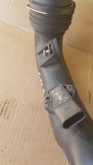 фото thumb №3, Шланг интеркулер 1.9tdi vw golf v 1k0145762