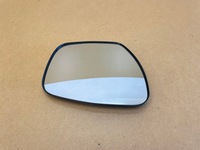 фото thumb №1, Вкладыш зеркало правый mazda 5