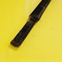 фото thumb №7, Молдинг уплотнитель правый перед peugeot 306 nr127