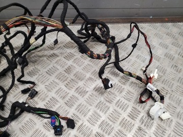 фото thumb №6, Bmw 3 f30 f35 f31 2013 з спереду електропроводка панелі розподільчої