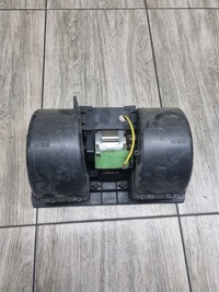 фото thumb №1, Моторчик повітродувка вентилятор обігрівача renault magnum dxi 13 lift vega