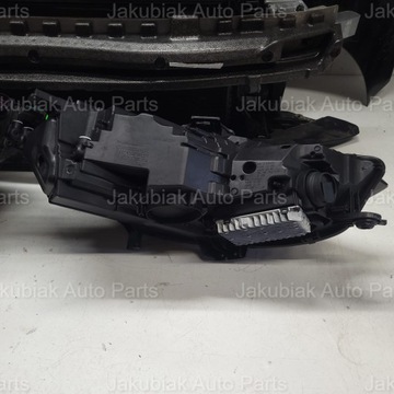 фото thumb №9, Audi a4 b9 рестайлинг 8w капот комплектный перед капот лампа бампер