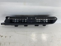 Купить Peugeot 508 ii решётка обдув панели консоли средняя 9813436277, фото thumb