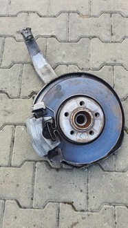 фото thumb №1, Volvo s60 iii v60 ii 18^ поворотный кулак левый перед oryg