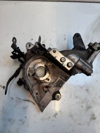 фото thumb №1, Кронштейн кронштейн насоса впрыска alfa romeo 159 1.9 jtdm