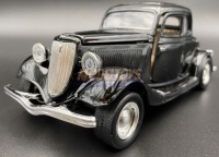 Ford Coupe 1934 Hardtop модель 1:24 Motormax 73217 черный