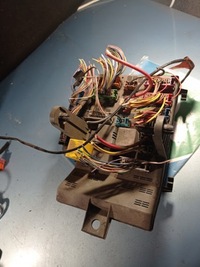 фото thumb №1, Модуль bsi коробка запобіжник реле renault