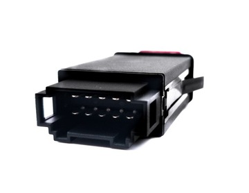 фото thumb №11, Выключатель света аварийных audi 8d0941509k