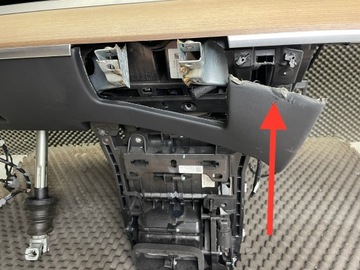 фото thumb №8, Tesla y панель роздавальна консоль кермо штори