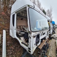 фото thumb №10, Кабина stralis scania actros daf четверть ремонт powypadkowych выпрямление