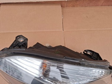 фото thumb №6, Лампа передня mercedes a клас w176 176 звичайна orgyinał гарний стан