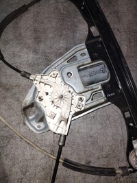 фото thumb №5, Механізм скла лівий перед mercedes w203 c клас