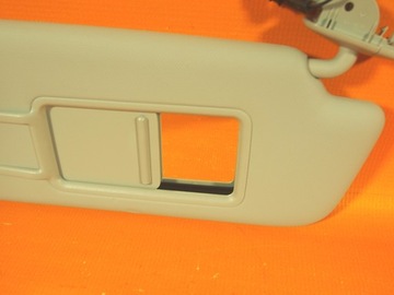 фото thumb №10, Audi a5 8t 16km защита солнцезащитная правая 8k0857552