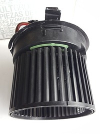 фото thumb №3, Воздуходувка вентилятор dacia sandero logan 272101170r