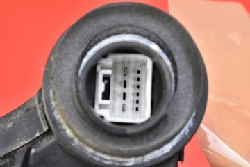 фото thumb №7, Замок дверь левый зад задний toyota corolla verso 1 i 01-06