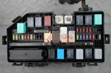 фото thumb №7, Коробка запобіжників велика + малий honda cr-v iv 2.2 i-dtec 12-14