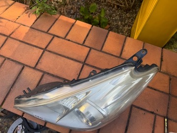 фото thumb №6, Toyota prius plus + лампа передня європа оригінал