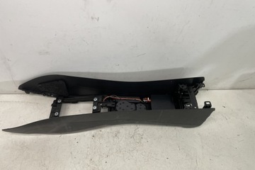 фото thumb №12, Консоль капот audi a4 8k2, b8 8k0864981d 2.0l бензин 155kw 2010