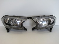 фото thumb №1, Лампа права ford ranger iv bixenon