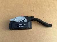 фото thumb №1, Vw golf vii колодка штекер abs 5q0973046