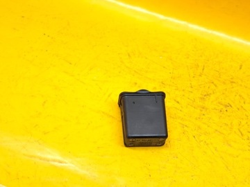 фото thumb №9, Пепельница зад правая lub левая opel zafira a 90580259 99-05r