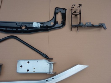 фото thumb №5, Bmw f30 панель крепления фар ремня левый крепление лампы