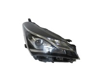 фото thumb №1, Yaris iii lift лампа права перед комплектна