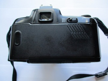 Nikon F-601 + Nikon AF Nikkor 35-80 мм 1:4-5.6D