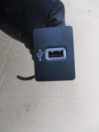 фото thumb №8, Ford fiesta mk8 ecosport дисплей модуль usb hub