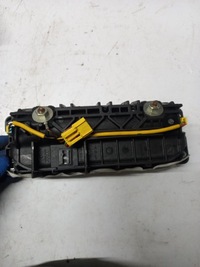 фото thumb №5, Подушка volkswagen оригинальный номер 3c0880204f