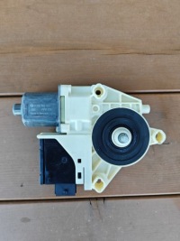 фото thumb №1, Моторчик підйому вікон alfa giulia c59674-102/665-102