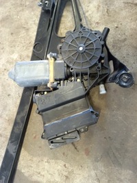 фото thumb №9, Подъемник стекло правый перед vw volkswagen sharan ym21a23200aa 7m3837402