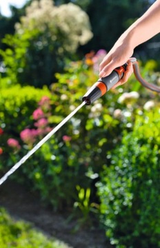 Gardena Zestaw podstawowy zraszacz prosty i szybkozłącze ze stopem