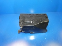 фото thumb №2, Volvo v40 ii коробка запобіжників клема